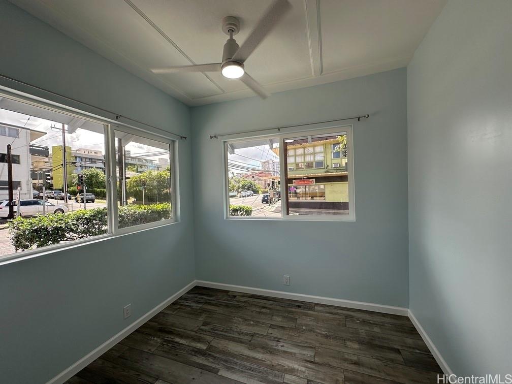 1223 Wilder Ave Honolulu - Multi-family - photo 13 of 25