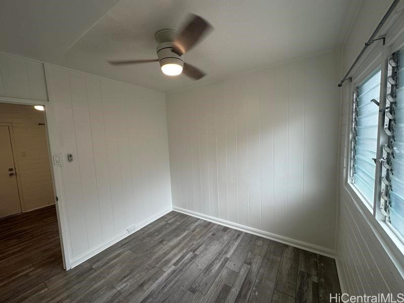 1223 Wilder Ave Honolulu - Multi-family - photo 21 of 25