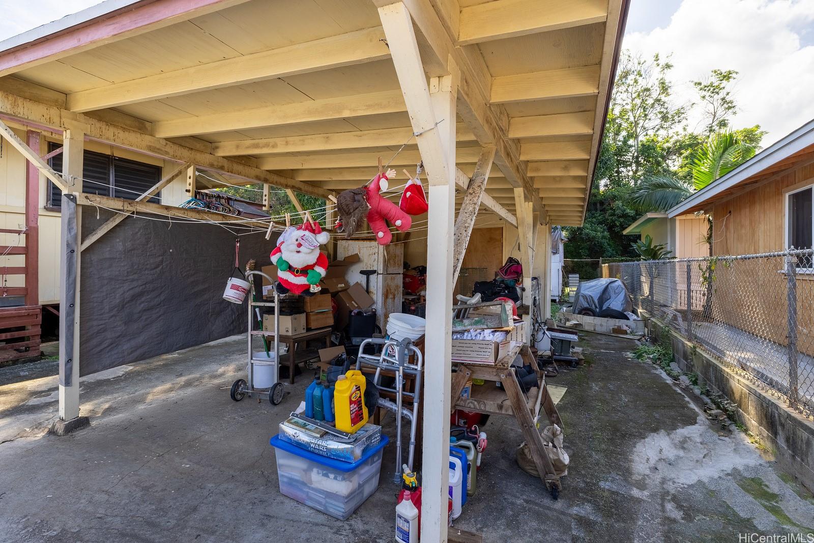 1225  Hele St Keolu Hills, Kailua home - photo 20 of 23