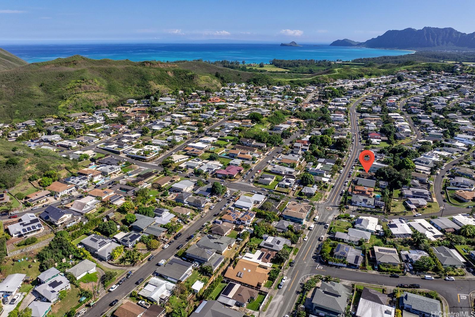 1225  Hele St Keolu Hills, Kailua home - photo 5 of 23