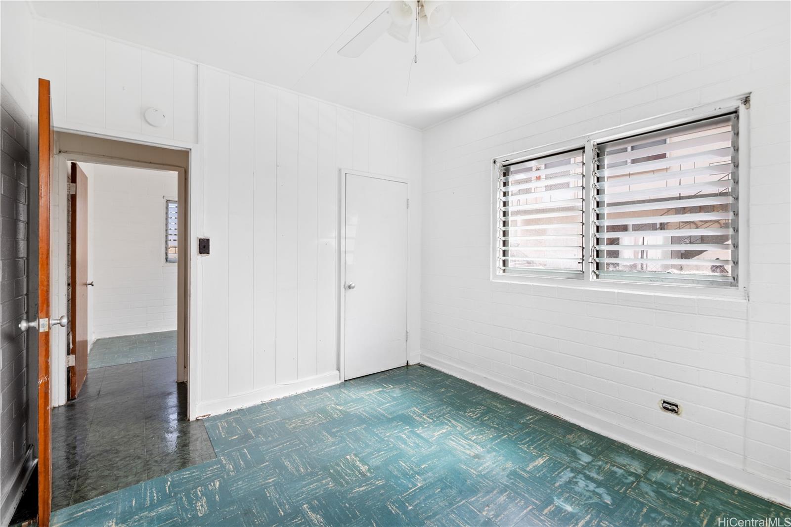 1225 Rycroft St Honolulu - Multi-family - photo 8 of 12