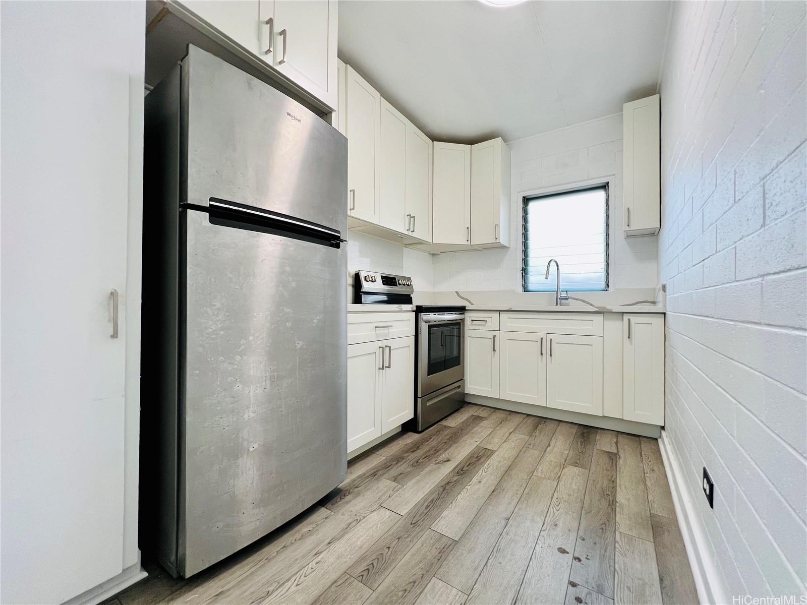 1225 Rycroft St Honolulu - Multi-family - photo 10 of 12