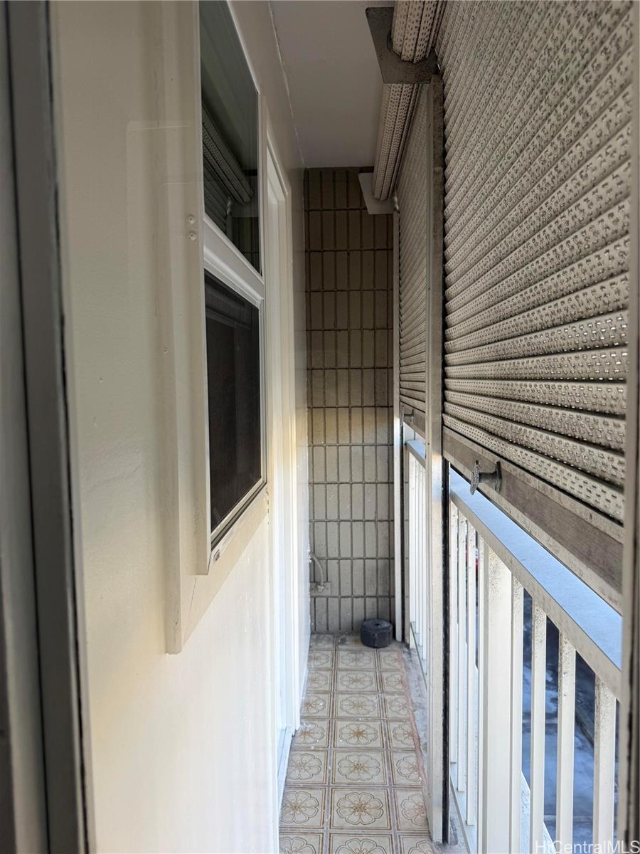 Alexander Towers condo # 505, Honolulu, Hawaii - photo 12 of 24