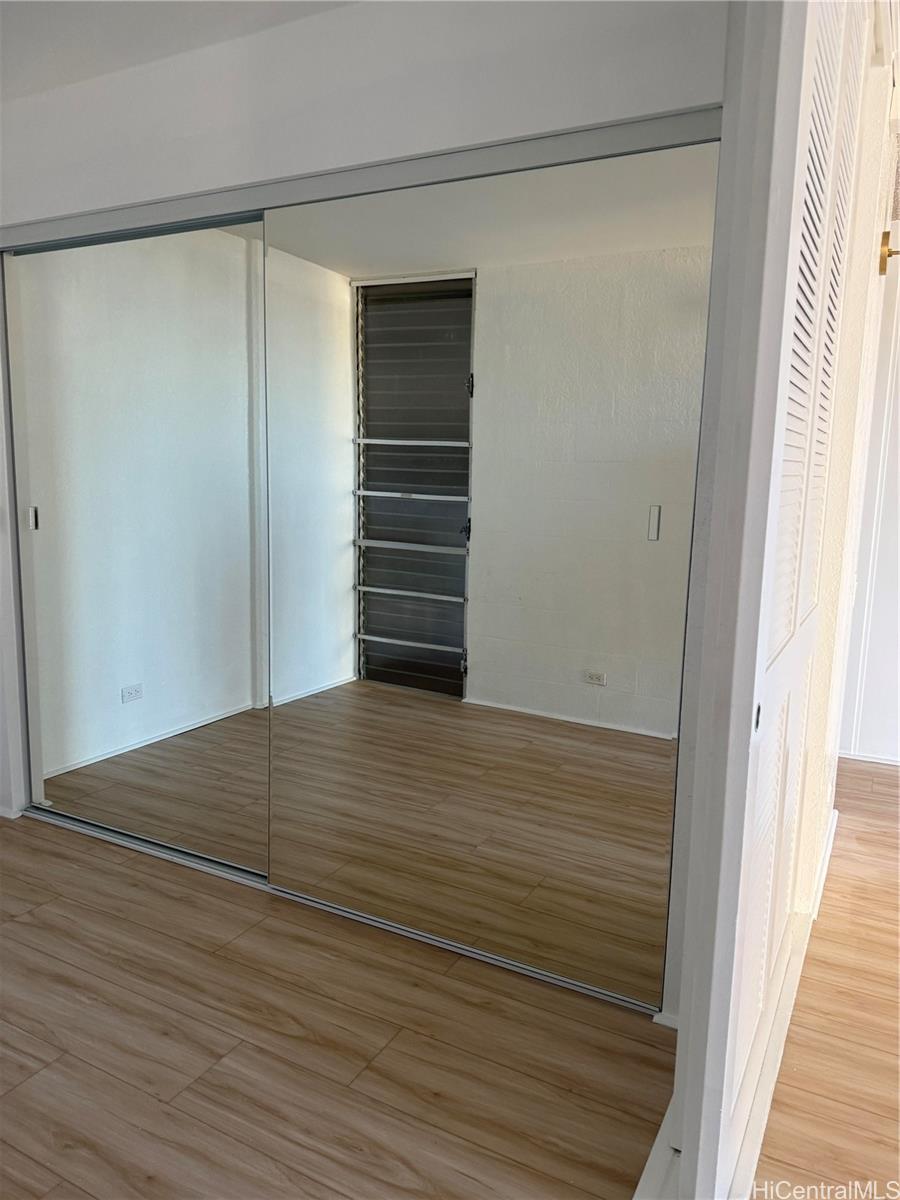 Alexander Towers condo # 505, Honolulu, Hawaii - photo 3 of 24