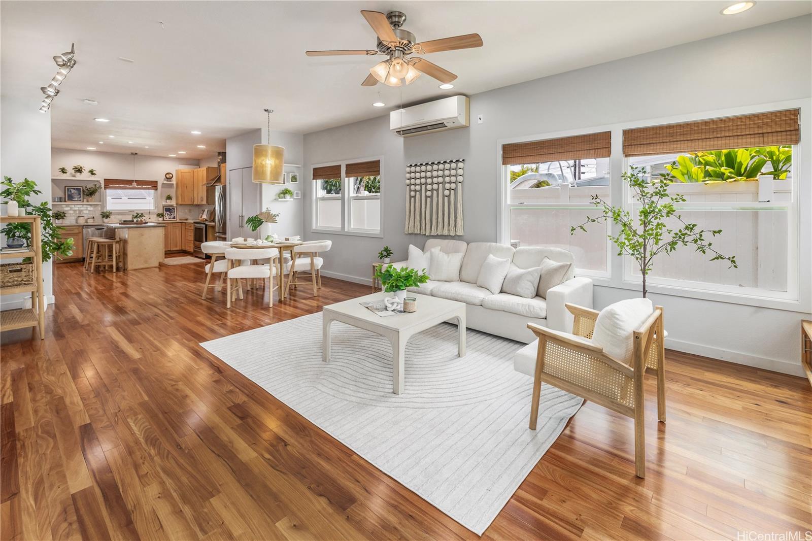 1226  Kahili Street Enchanted Lake, Kailua home - photo 4 of 24