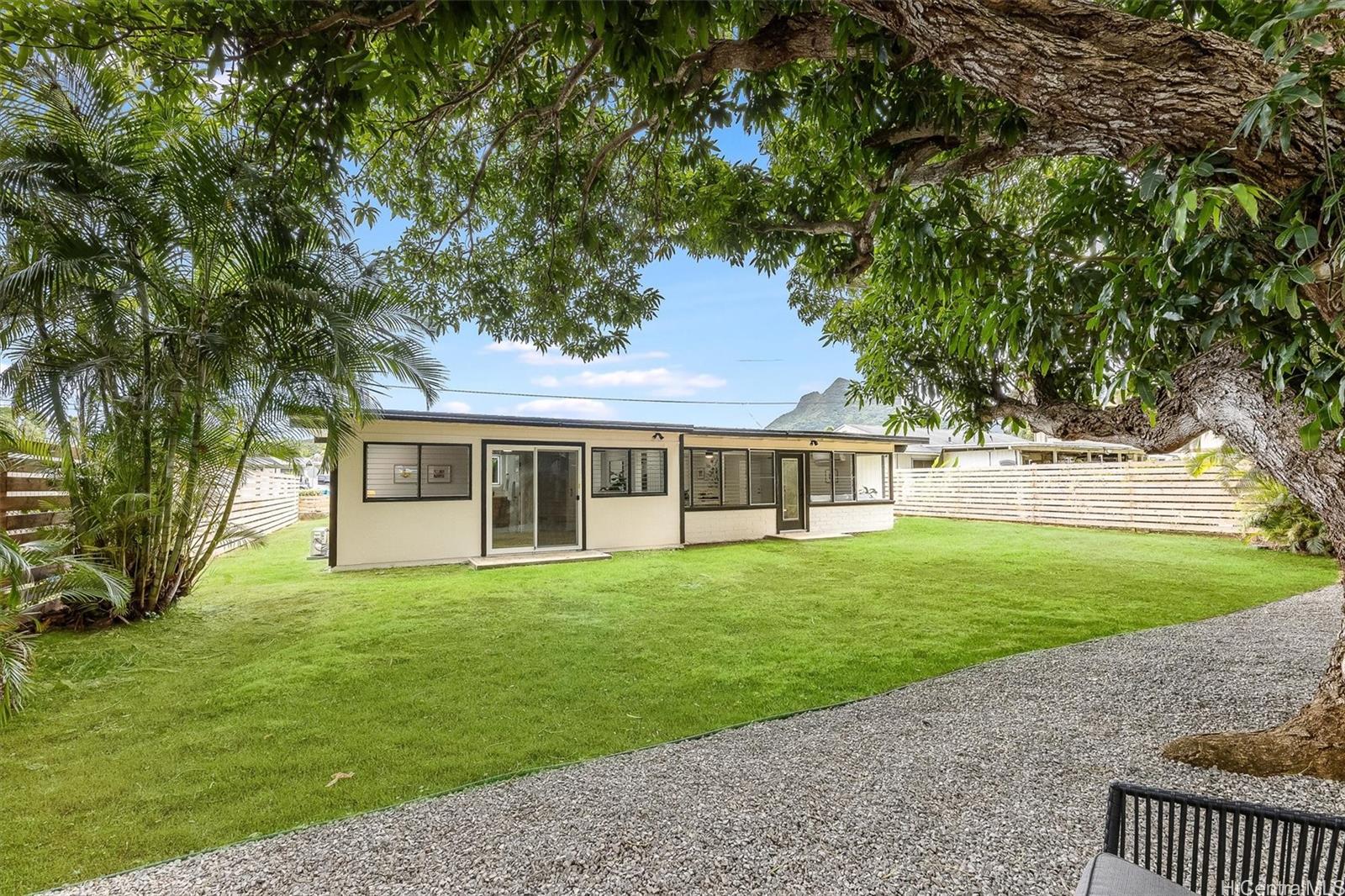 1226  Ulupuni Street Pohakupu, Kailua home - photo 20 of 25