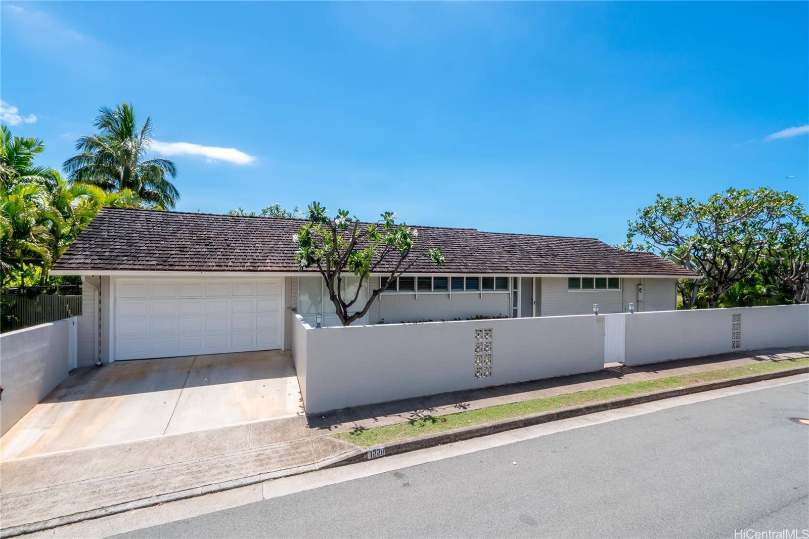 1228 Koloa St Honolulu - Rental - photo 18 of 22