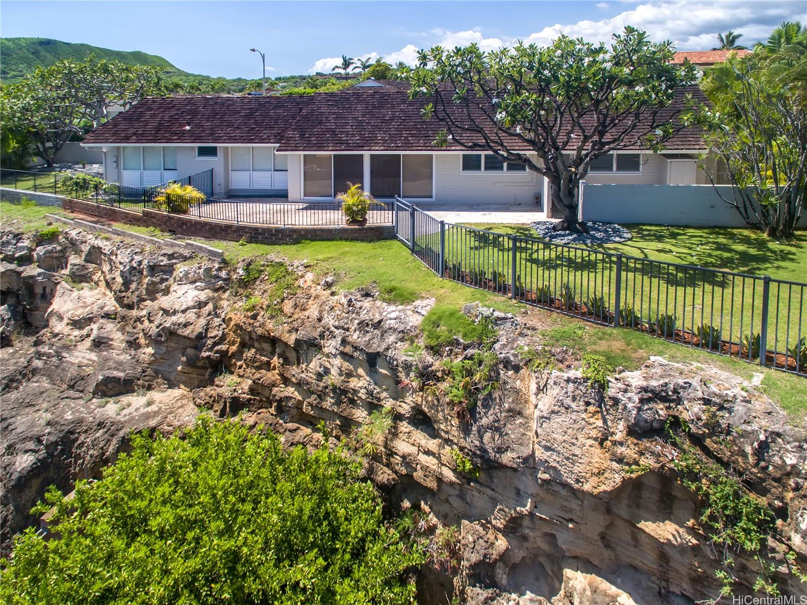 1228 Koloa St Honolulu - Rental - photo 4 of 22