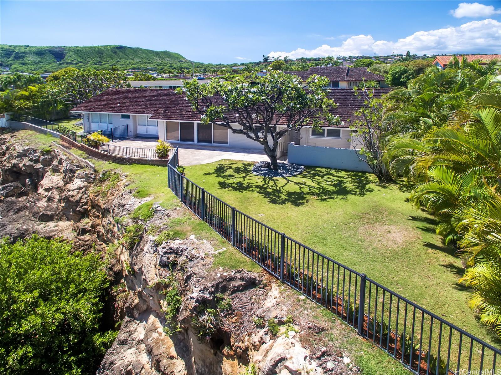 1228 Koloa St Honolulu - Rental - photo 5 of 22