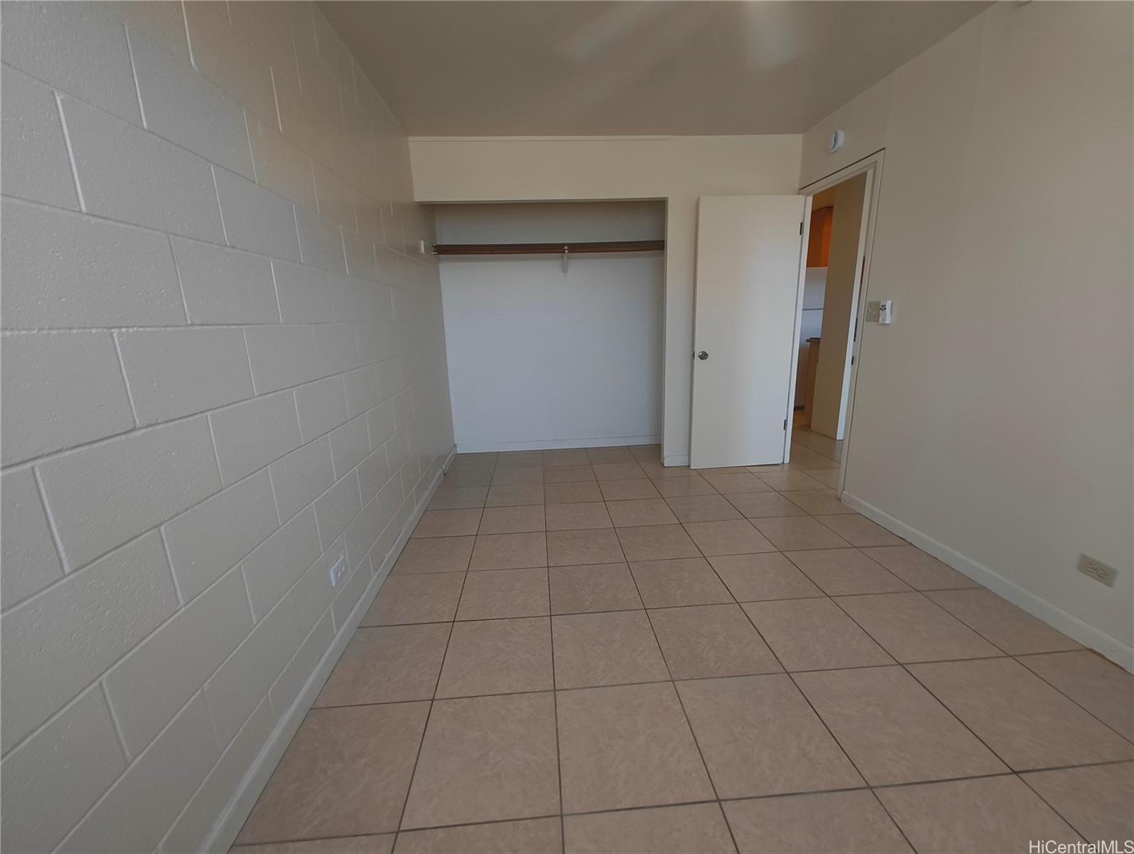 1228 Lunalilo Street Honolulu - Rental - photo 3 of 8