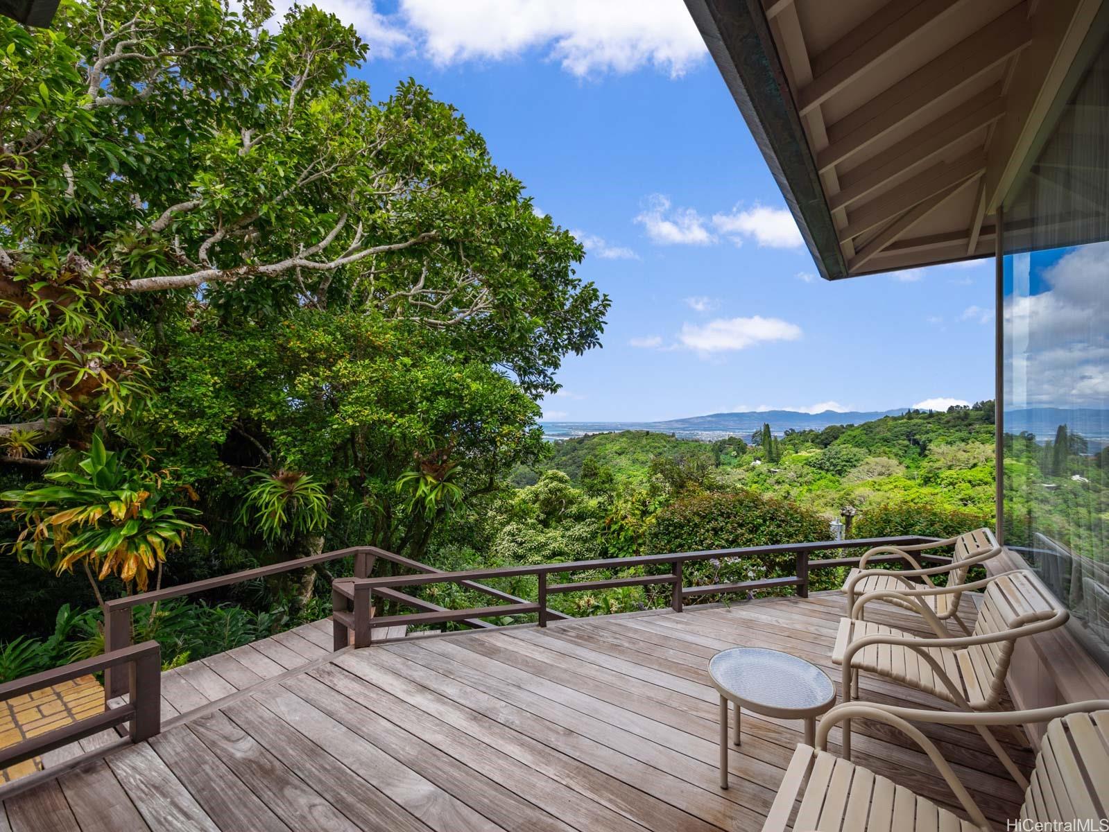 123  Kalaiopua Place Tantalus, Honolulu home - photo 20 of 25