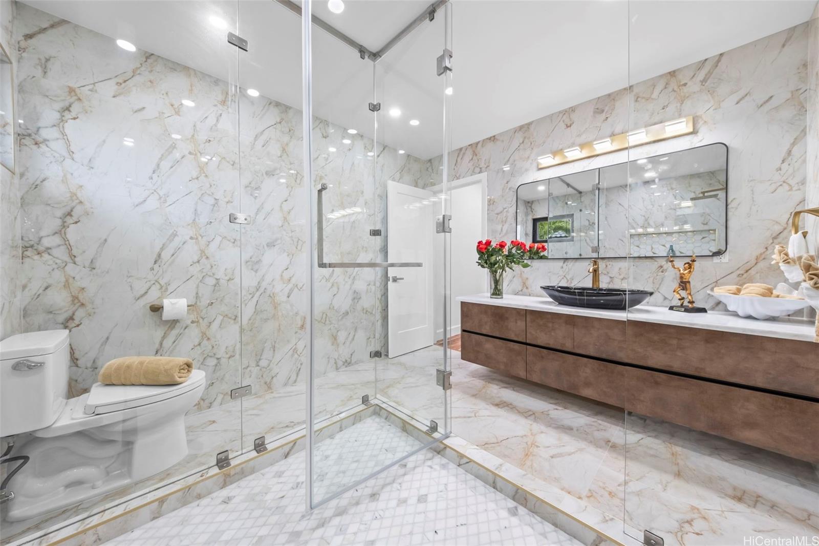 123  Waihili Place Napali Haweo, Hawaii Kai home - photo 13 of 25