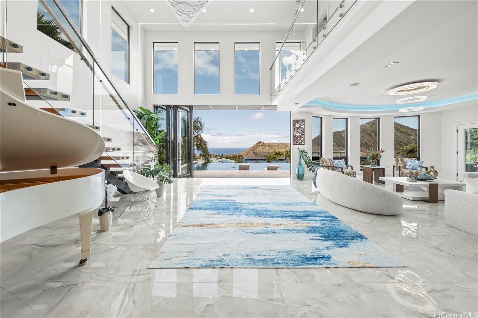 123  Waihili Place Napali Haweo, Hawaii Kai home - photo 4 of 25