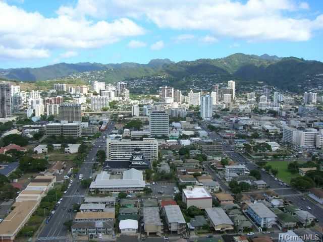 Moana Pacific condo # 3701, Honolulu, Hawaii - photo 4 of 10