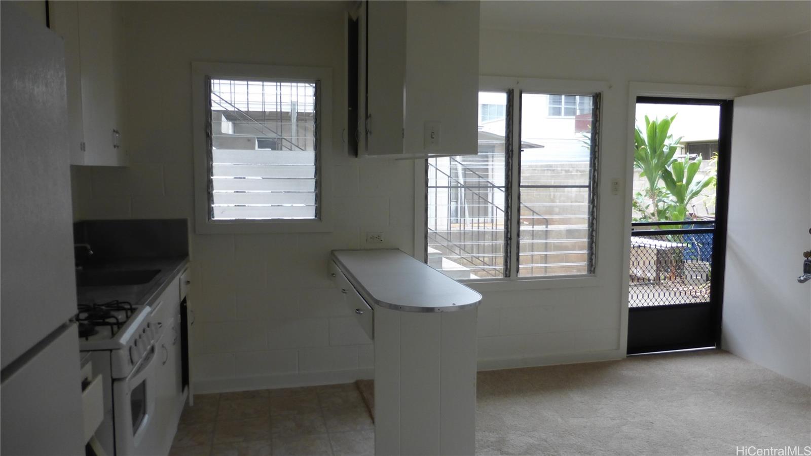 1232 Makaloa St Honolulu - Rental - photo 2 of 9