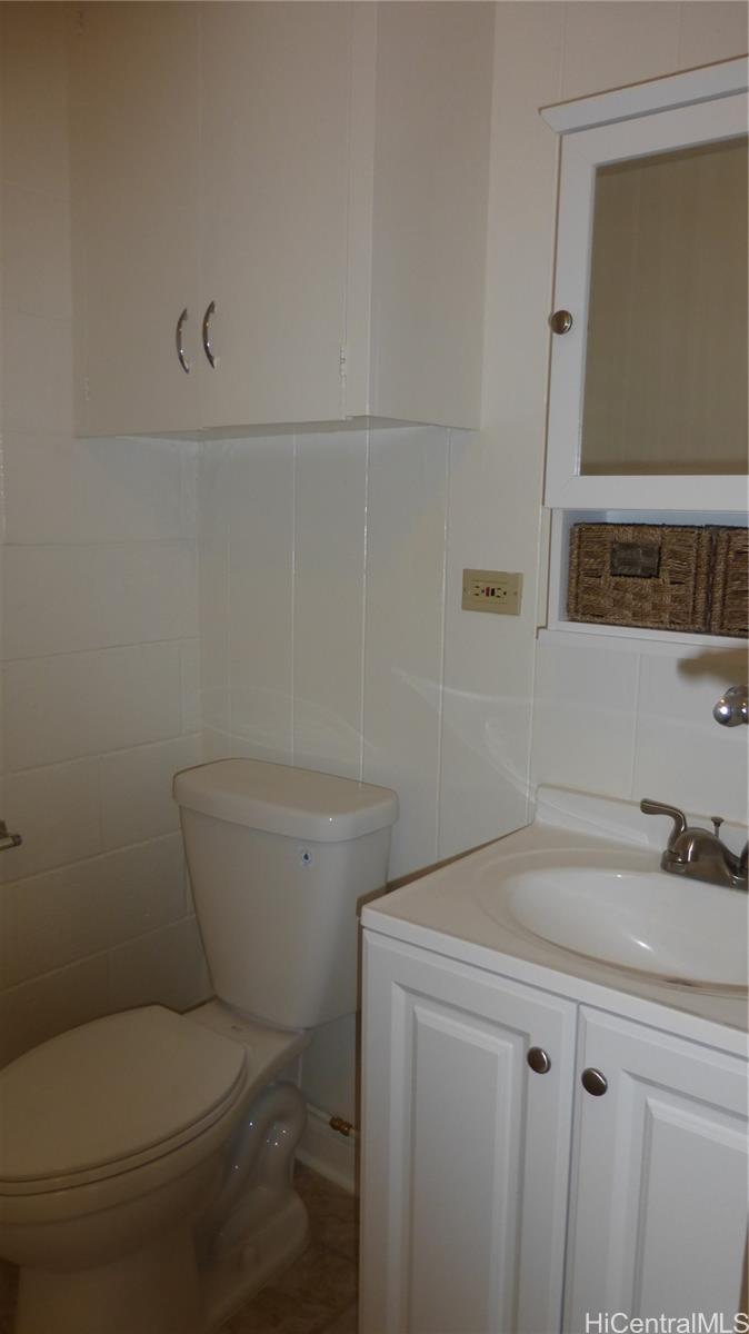 1232 Makaloa St Honolulu - Rental - photo 3 of 9