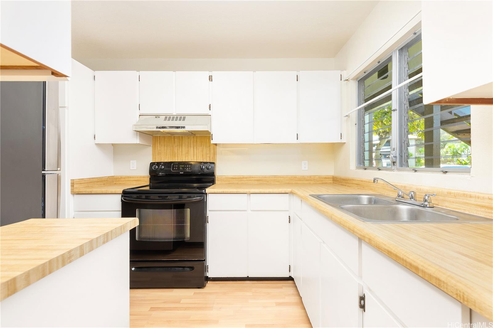 Alii Plantation 1 condo # 5, Honolulu, Hawaii - photo 6 of 16