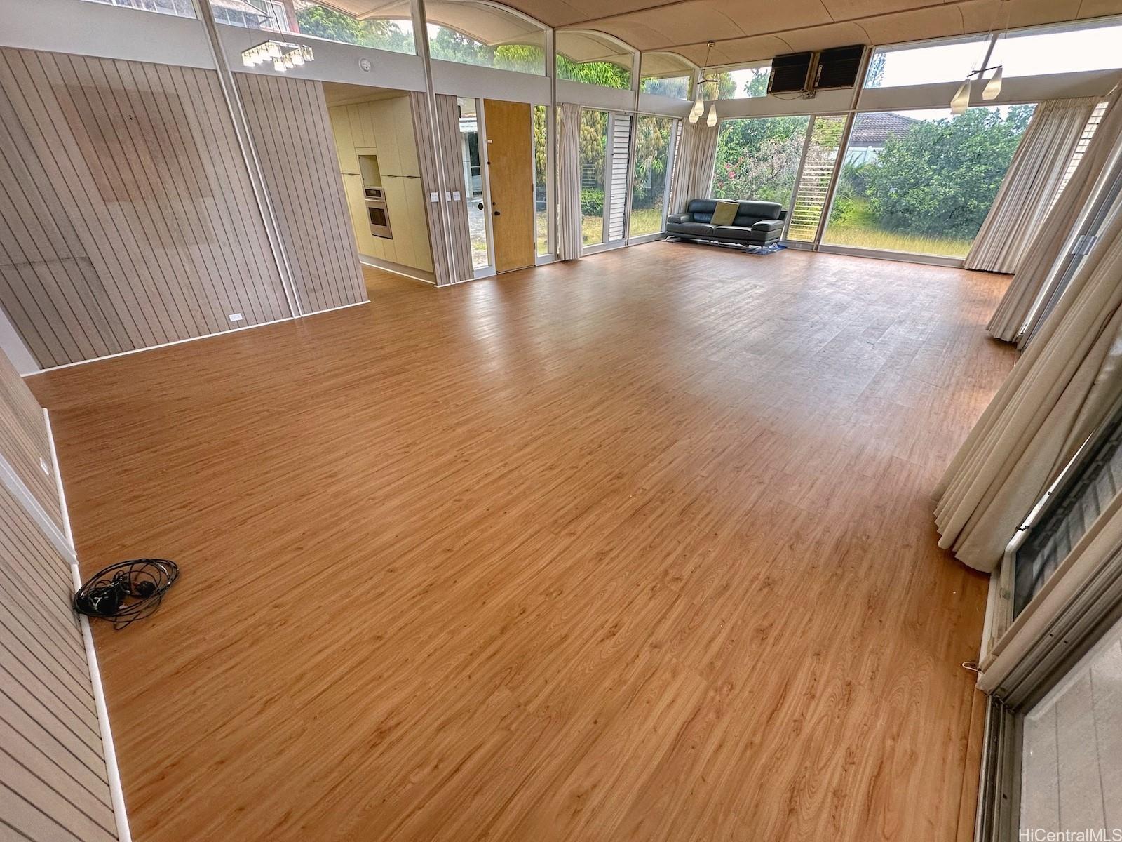 1235 Lilo Pl Honolulu - Rental - photo 3 of 22