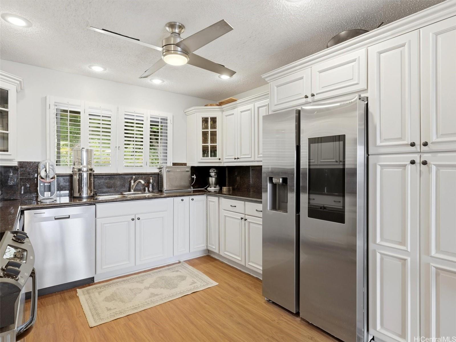 Lakeview condo # 4C, Kailua, Hawaii - photo 5 of 22