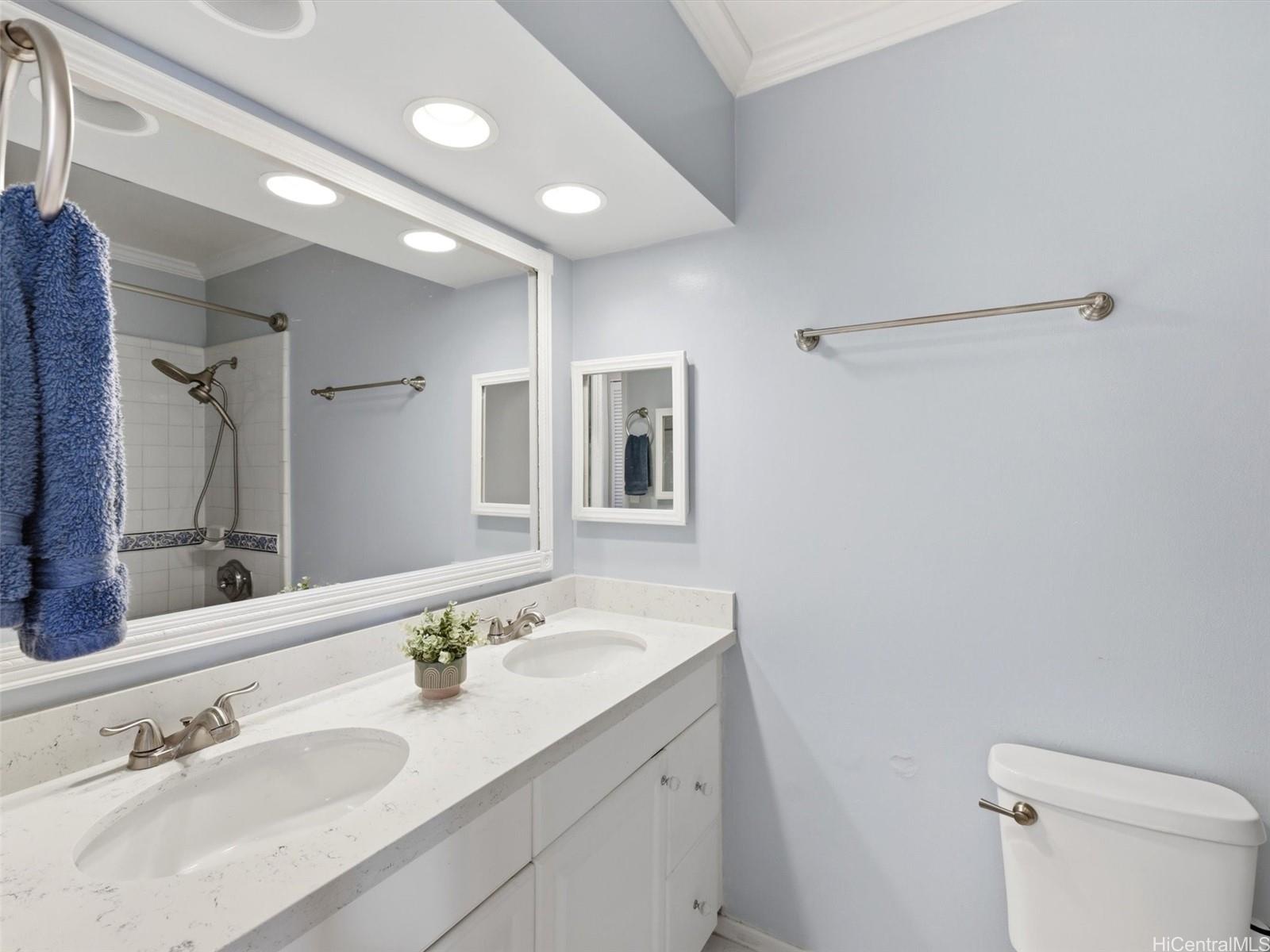 Lakeview condo # 4C, Kailua, Hawaii - photo 9 of 22