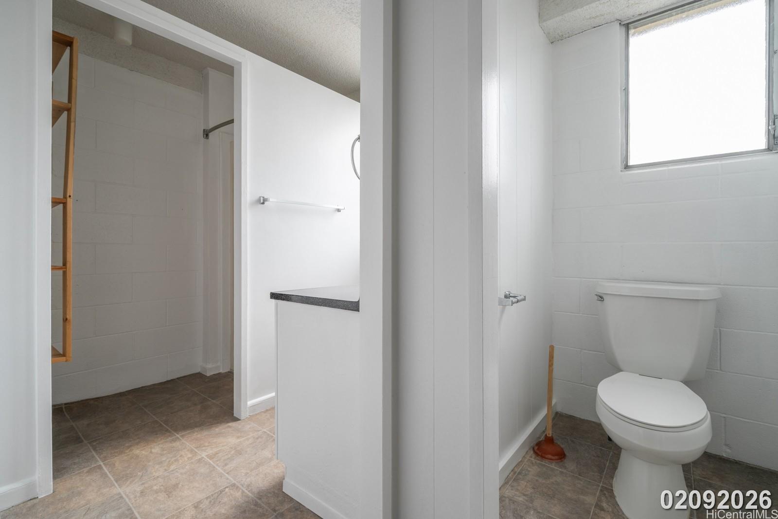 1237 Palolo Ave Honolulu - Rental - photo 15 of 22