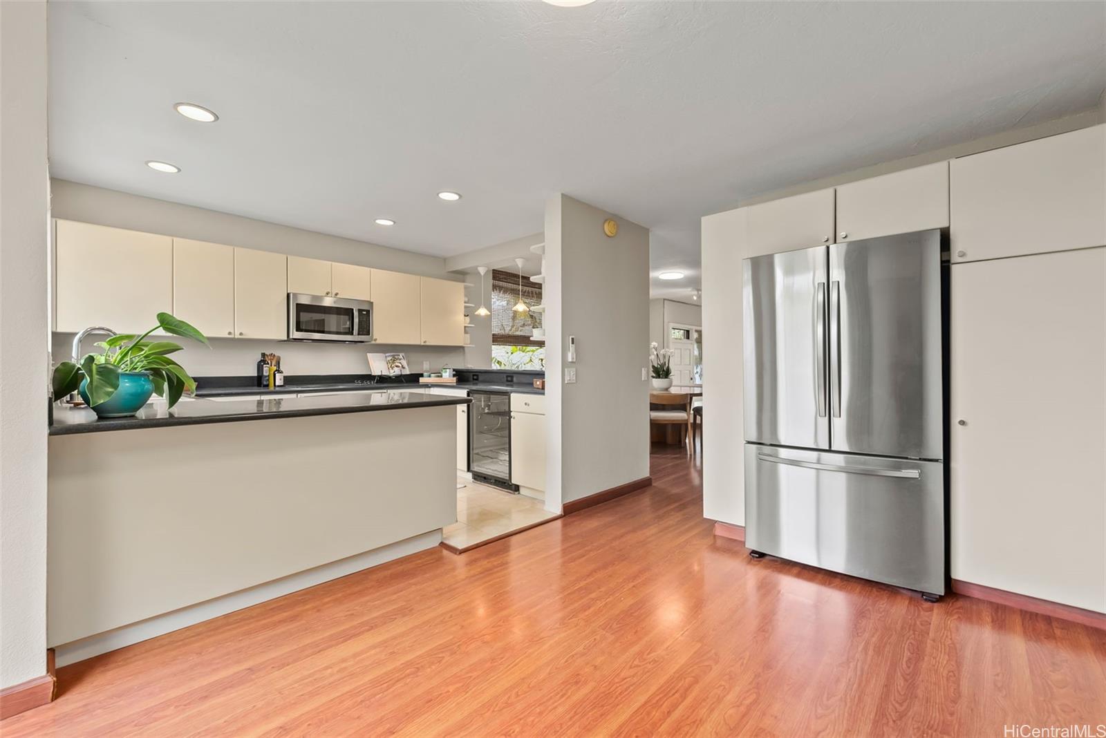 Napua Point condo # 15, Honolulu, Hawaii - photo 19 of 25