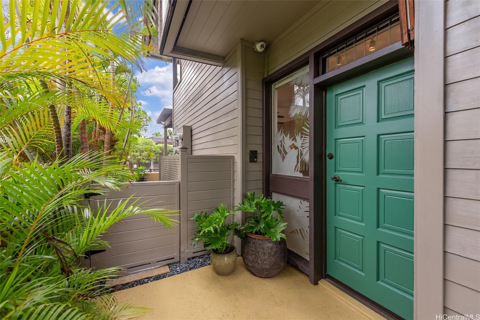 Napua Point condo # 15, Honolulu, Hawaii - photo 6 of 25