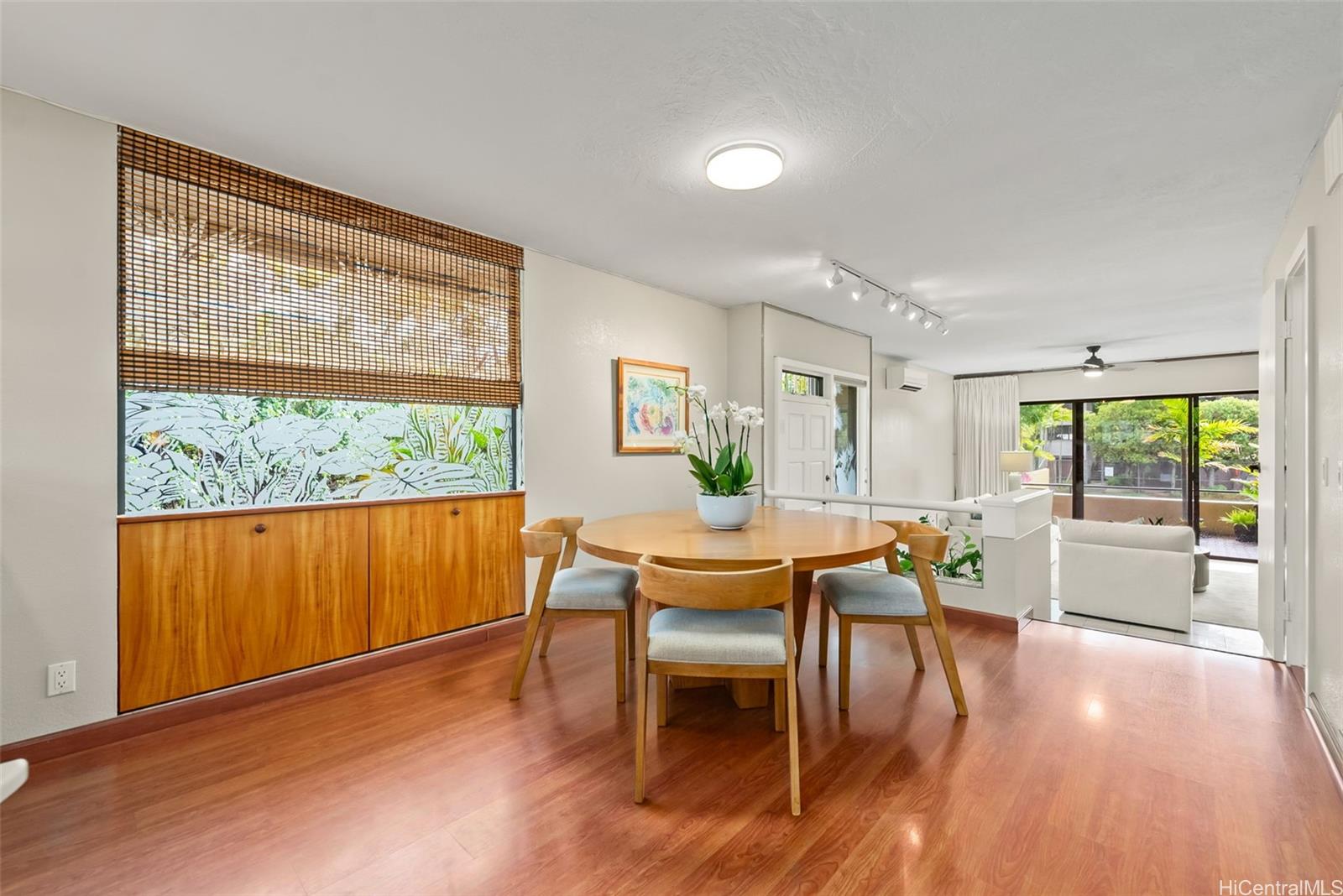 Napua Point condo # 15, Honolulu, Hawaii - photo 8 of 25