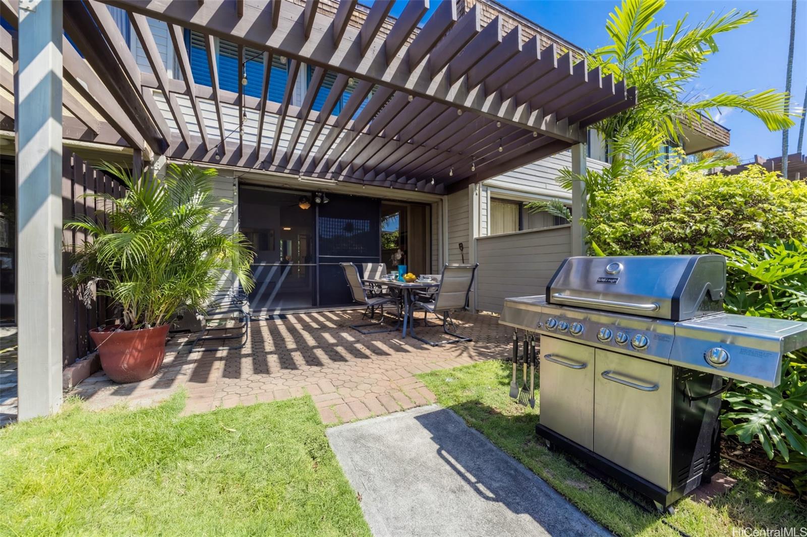 123C Maunalua Ave townhouse # 17, Honolulu, Hawaii - photo 4 of 25