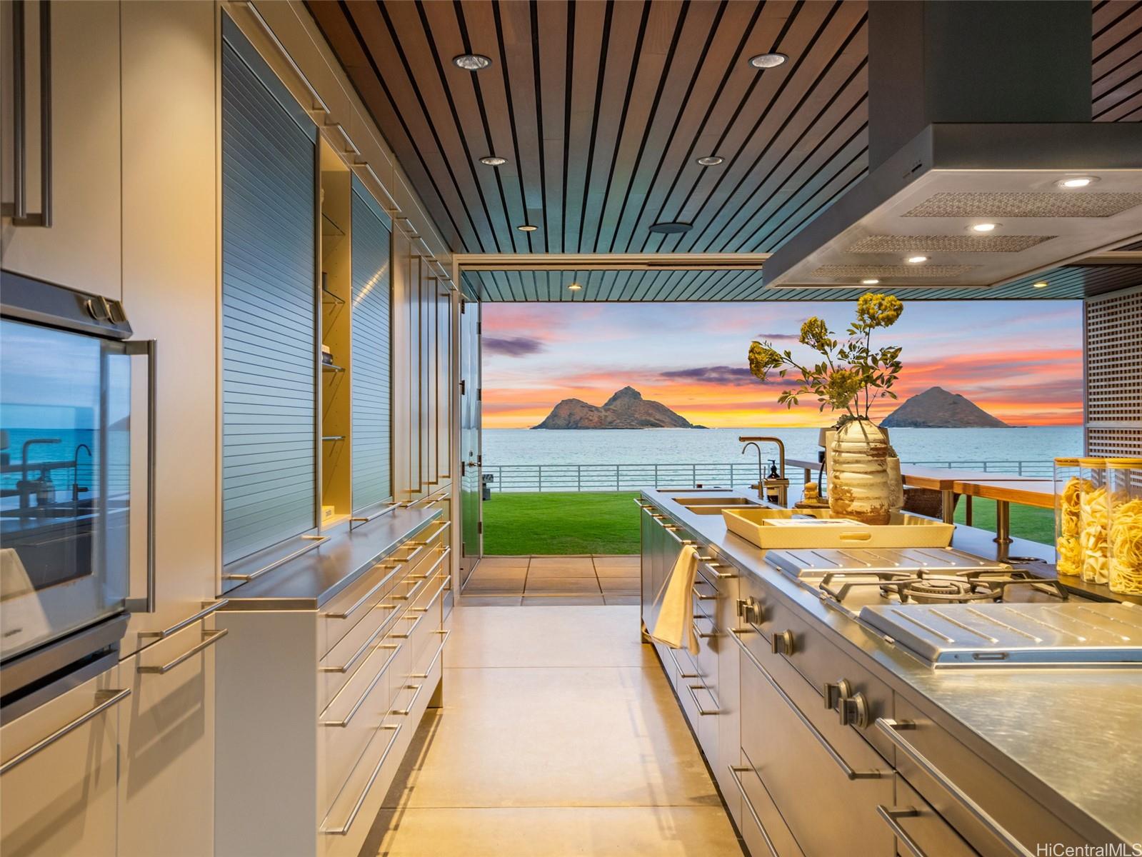 1240  Mokulua Drive Lanikai, Kailua home - photo 20 of 25