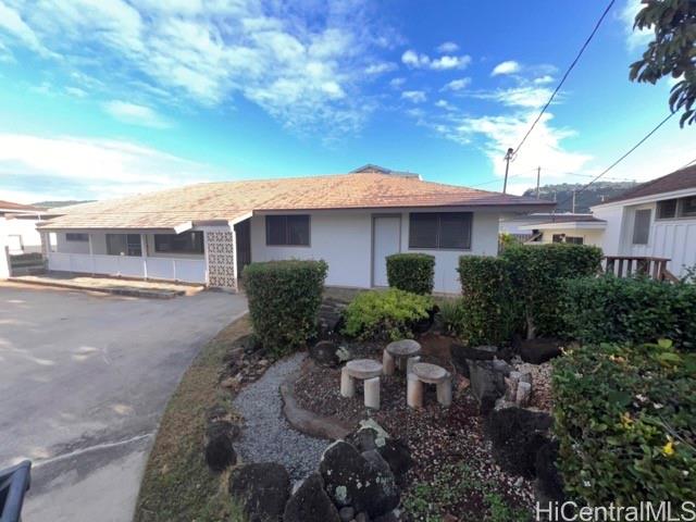 1242 9th Ave Honolulu - Rental - photo 2 of 14