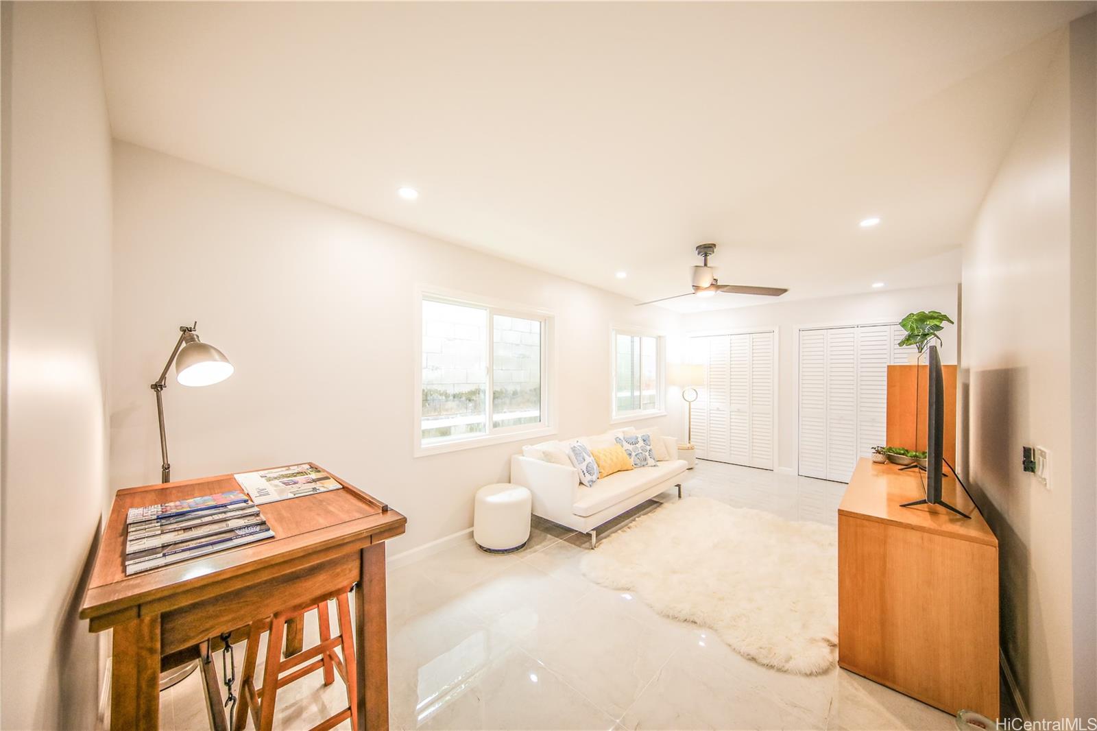 1244  Keolu Drive Enchanted Lake, Kailua home - photo 6 of 25