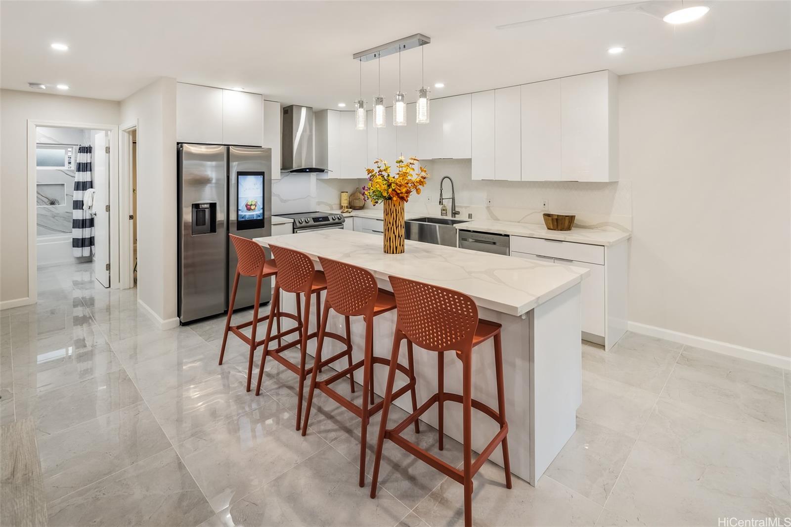 1244  Keolu Drive Enchanted Lake, Kailua home - photo 3 of 24