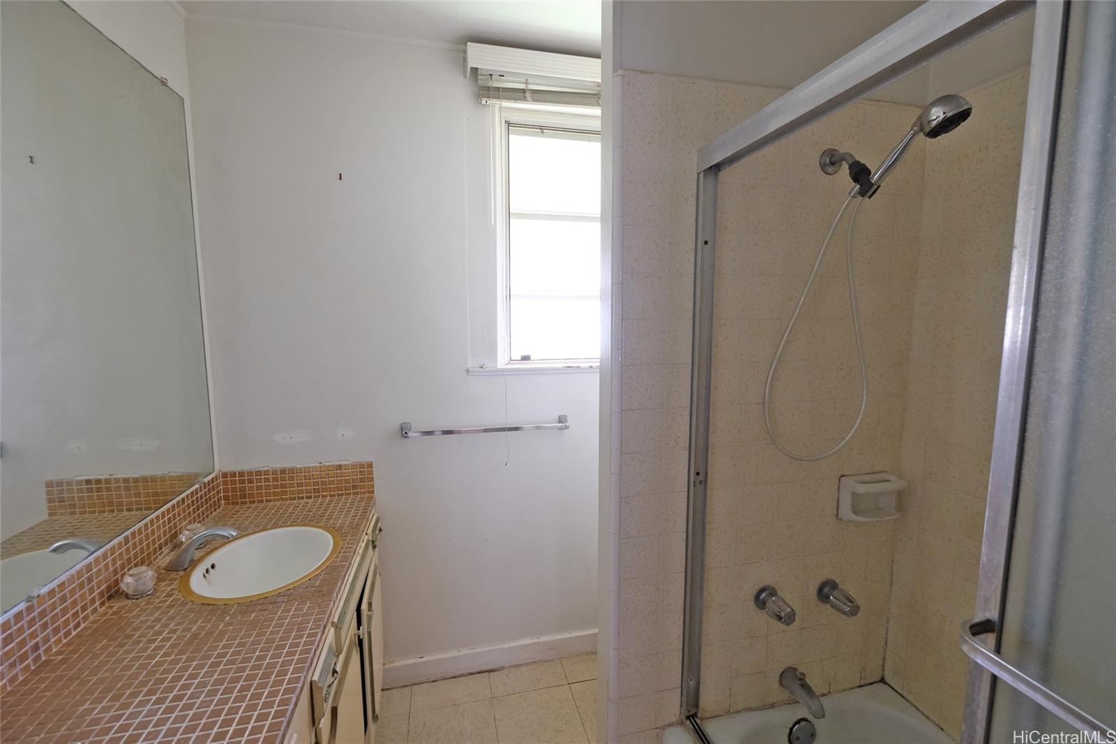 1246  15th Ave Wilhelmina, Diamond Head home - photo 9 of 20