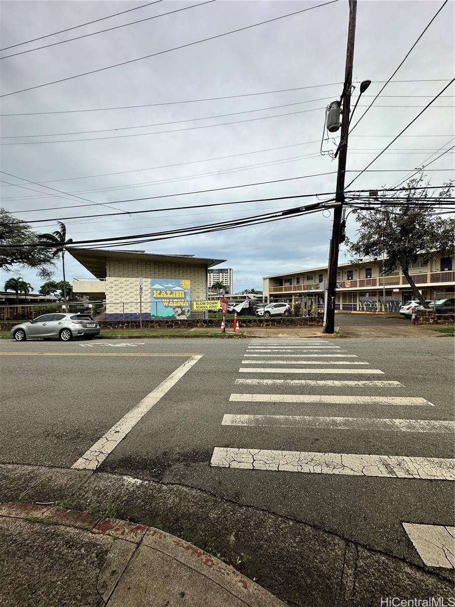 1247  Gulick Ave Kalihi-lower, Honolulu home - photo 13 of 24
