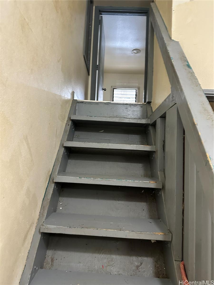 1247  Gulick Ave Kalihi-lower, Honolulu home - photo 24 of 24