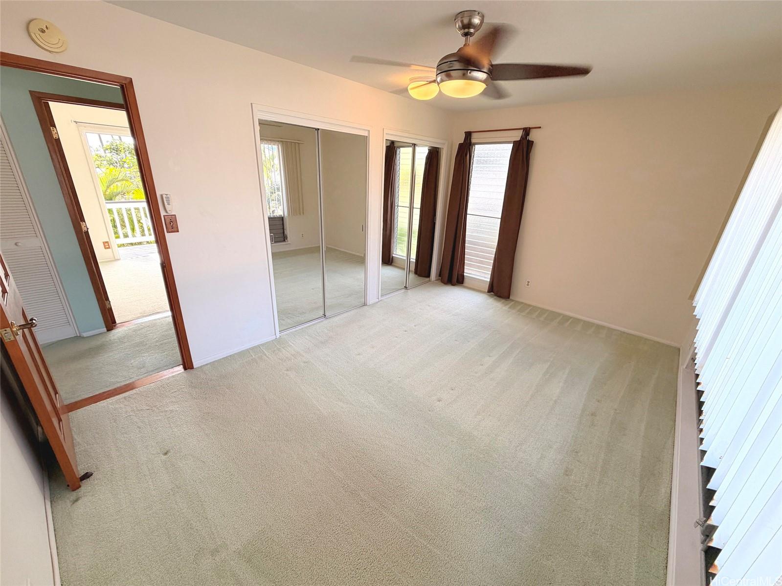 125 Koko Isle Cir Honolulu - Rental - photo 16 of 25