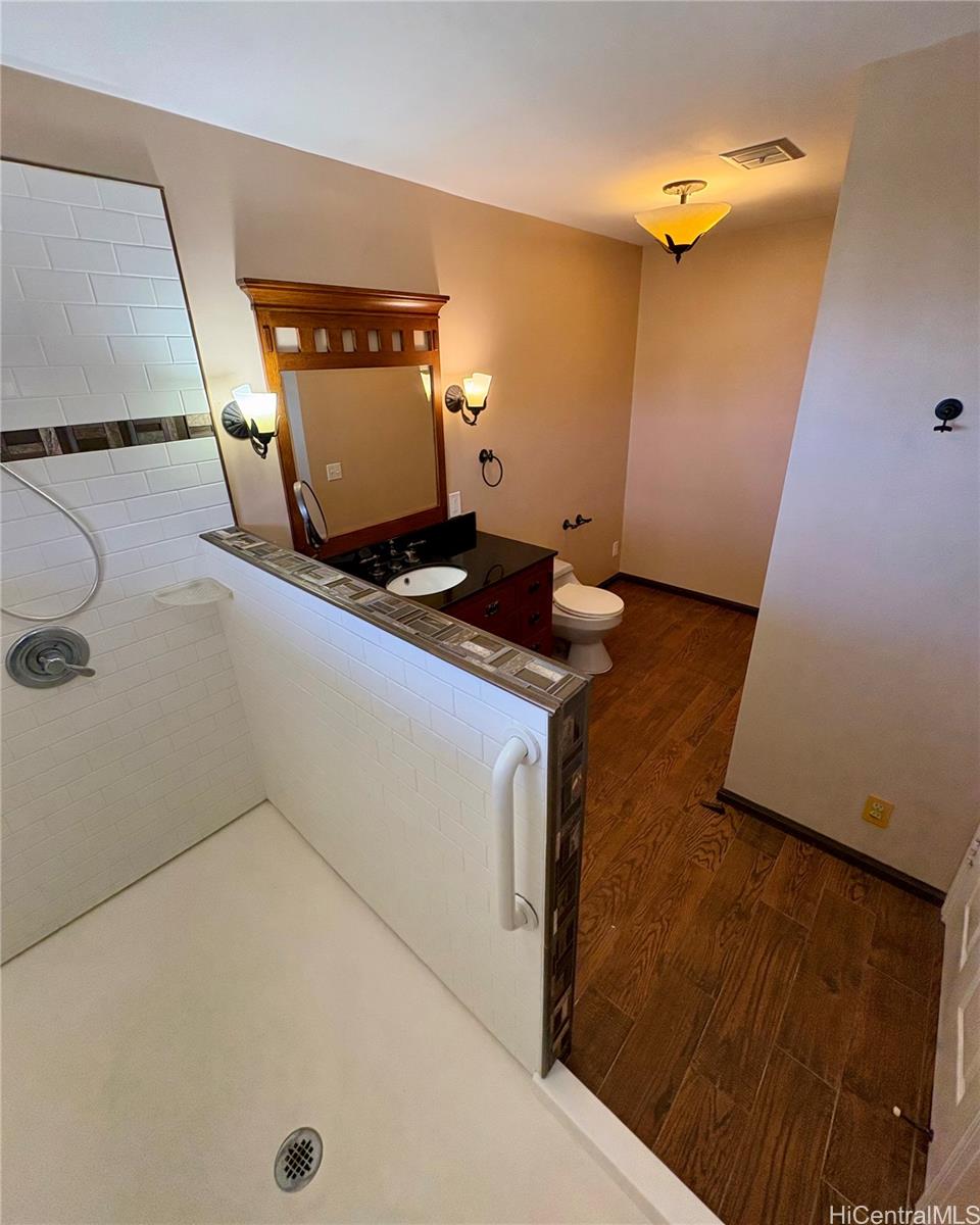 125  Maunalanikai Place Wilhelmina, Diamond Head home - photo 14 of 25