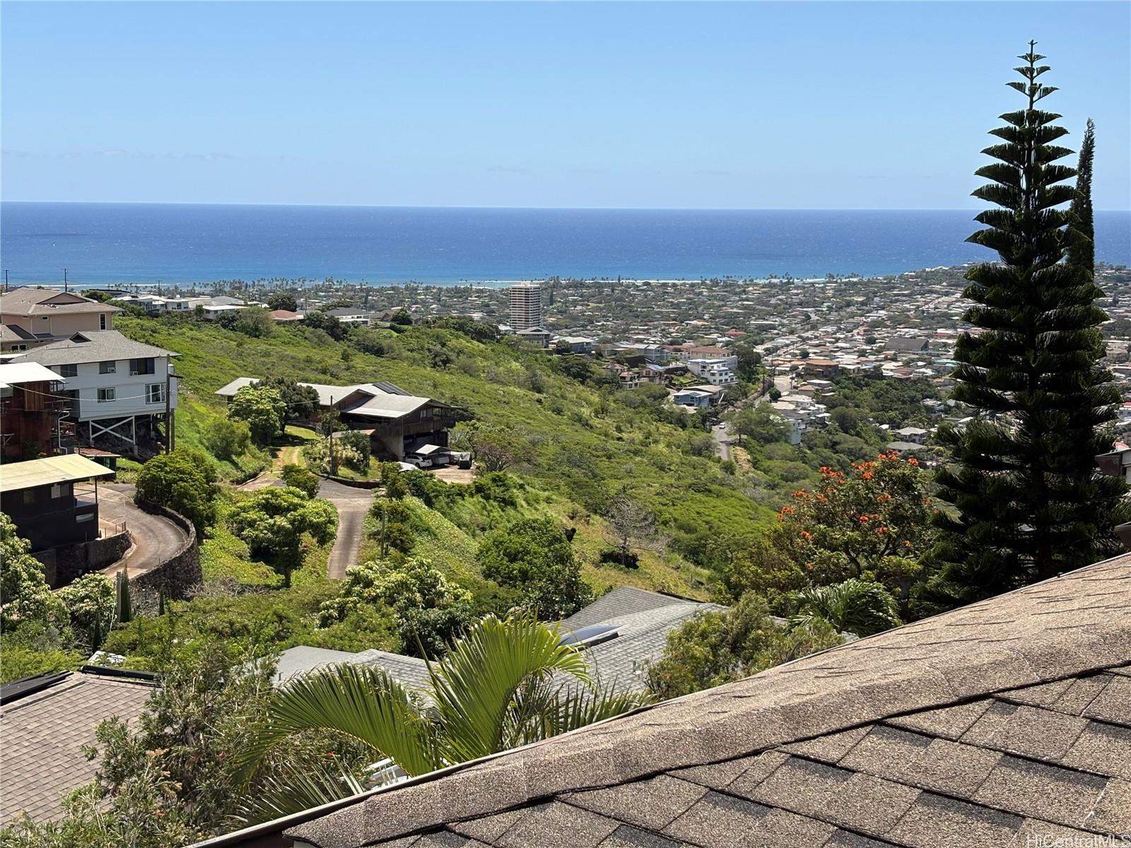 125  Maunalanikai Place Wilhelmina, Diamond Head home - photo 4 of 25