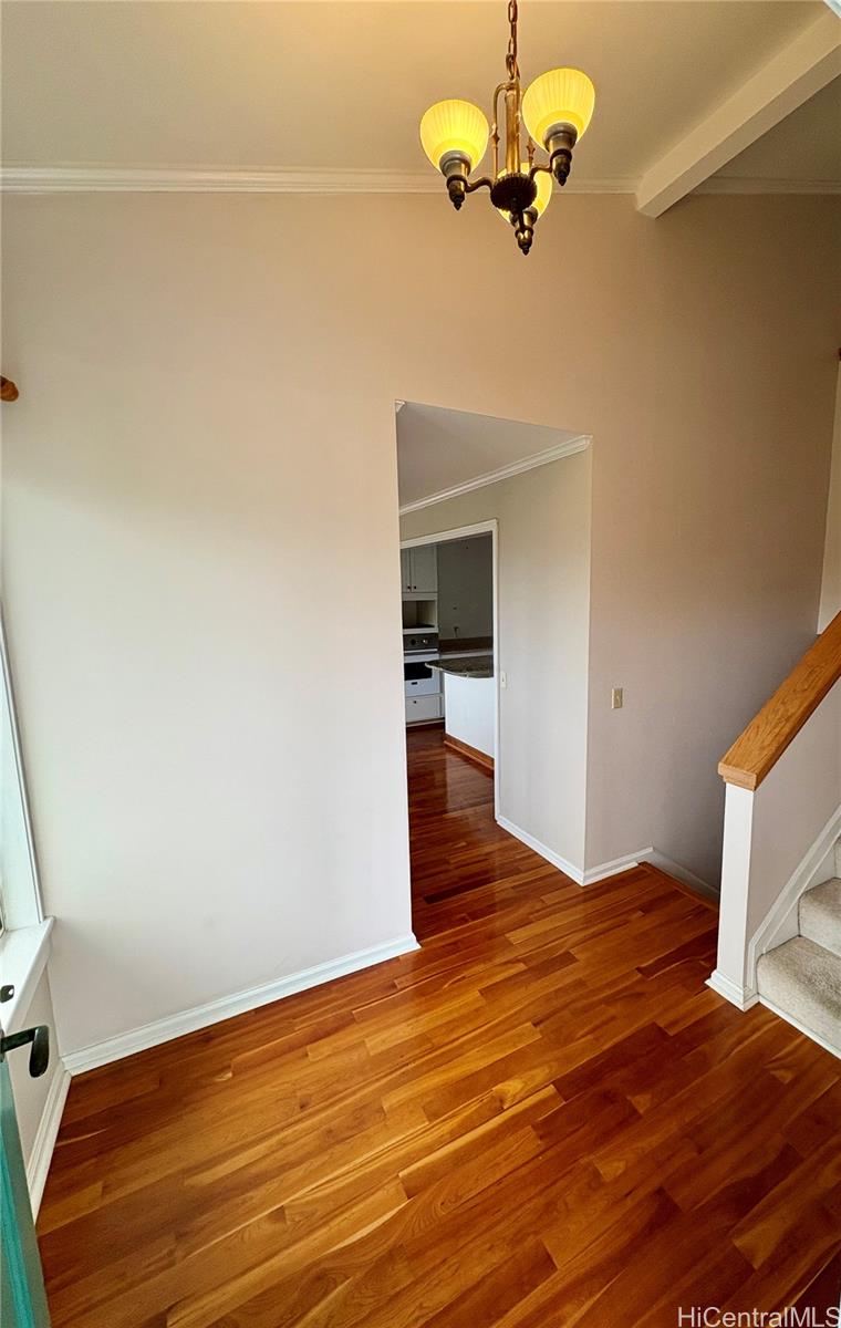 125  Maunalanikai Place Wilhelmina, Diamond Head home - photo 9 of 25