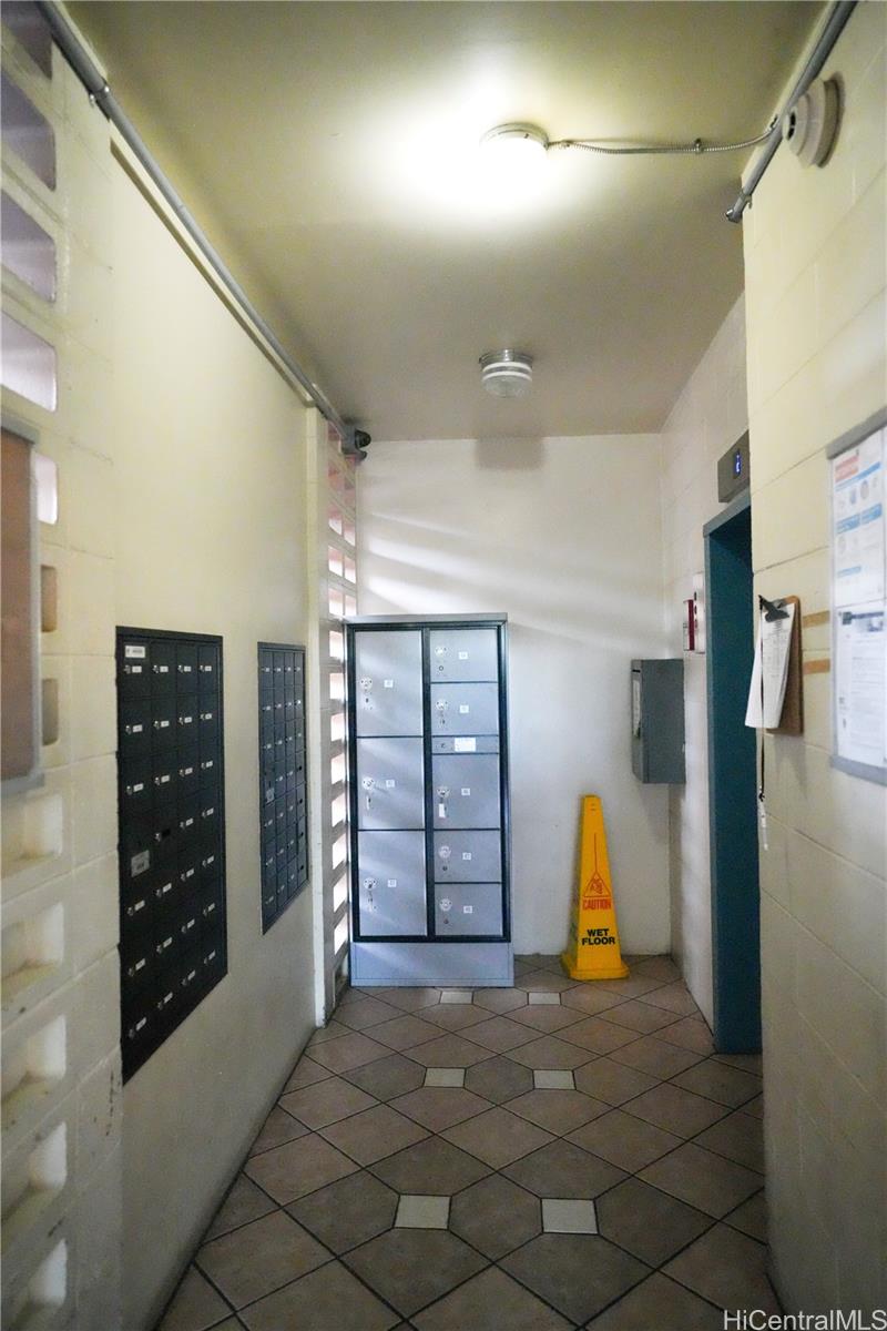 1260 Richard Ln condo # 106, Honolulu, Hawaii - photo 20 of 21