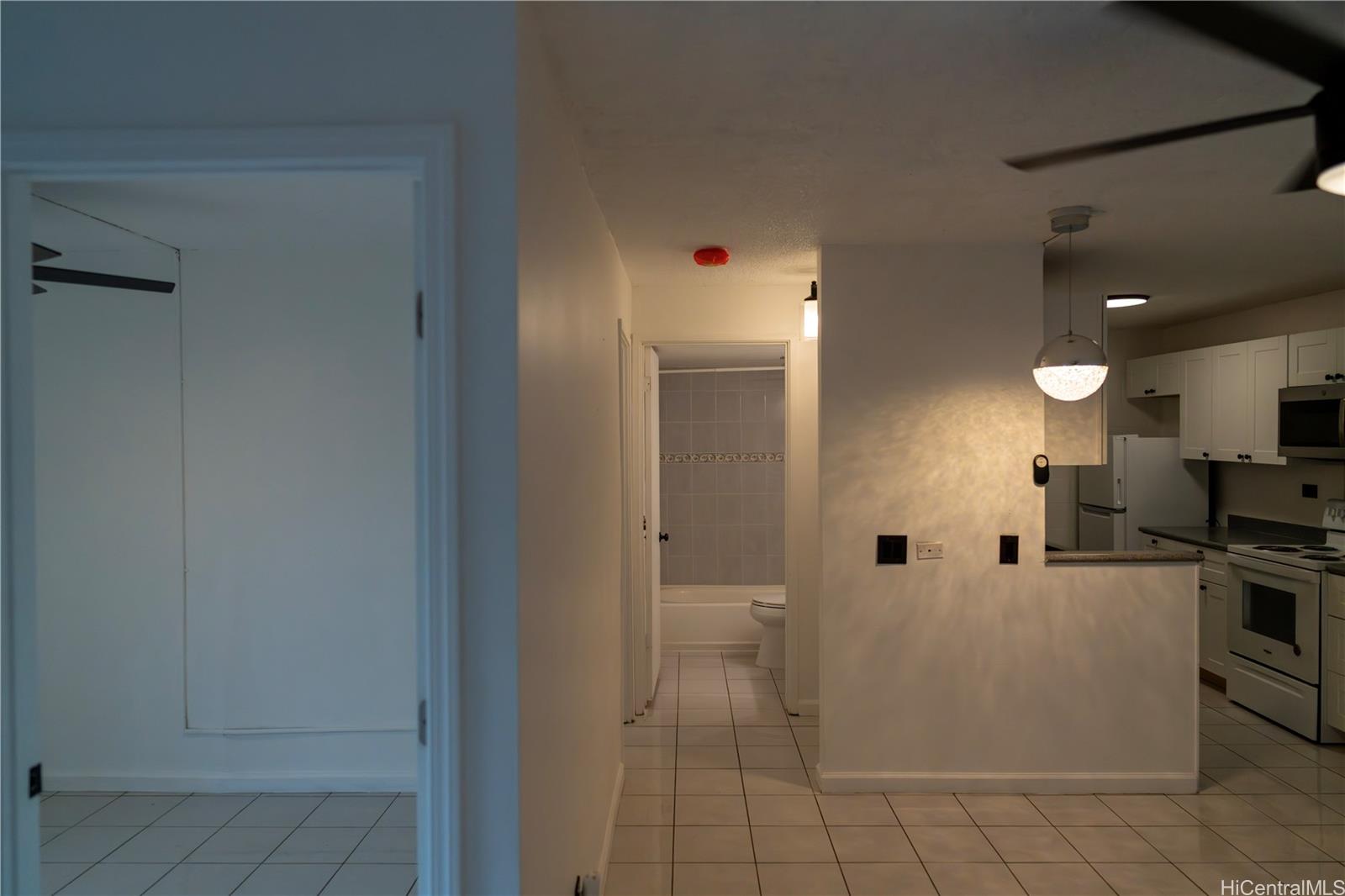 1260 Richard Ln condo # 106, Honolulu, Hawaii - photo 4 of 21