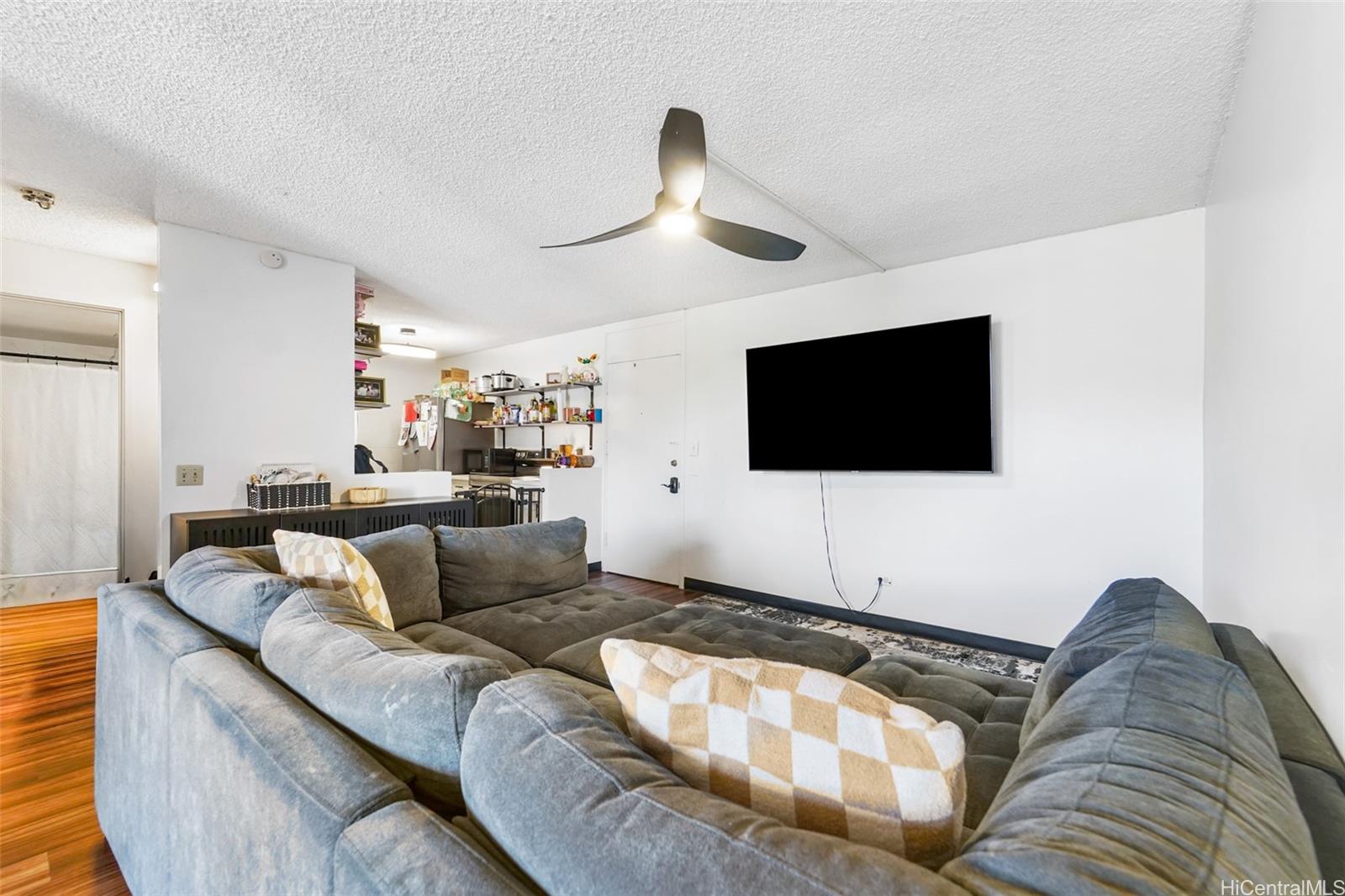 1260 Richard Ln condo # 410, Honolulu, Hawaii - photo 14 of 21