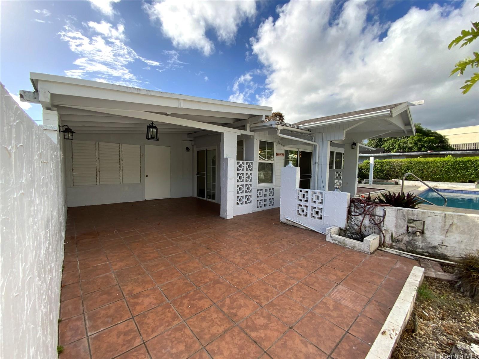 1250 Ulupuni St Kailua - Rental - photo 21 of 22