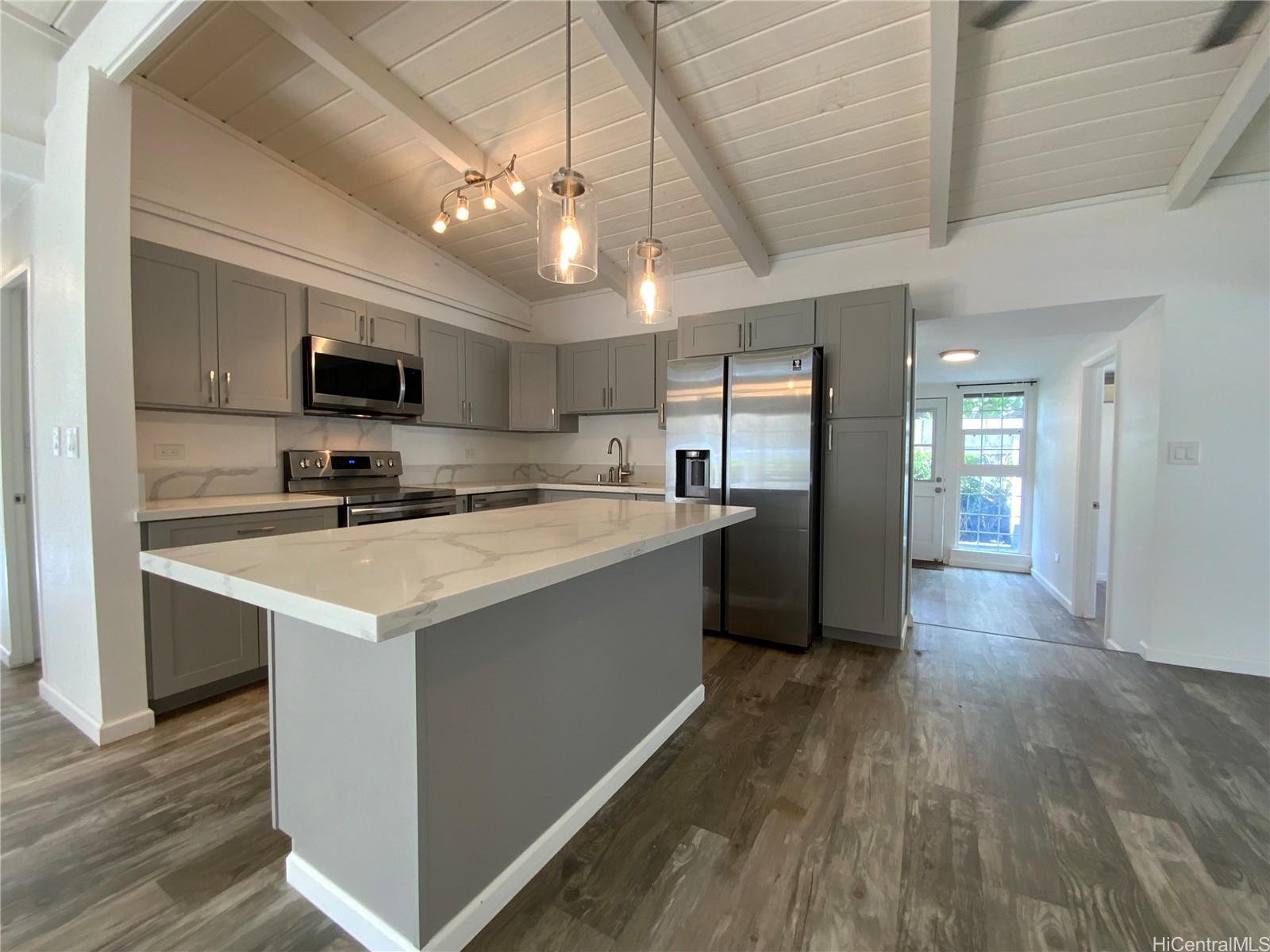1250 Ulupuni St Kailua - Rental - photo 5 of 22