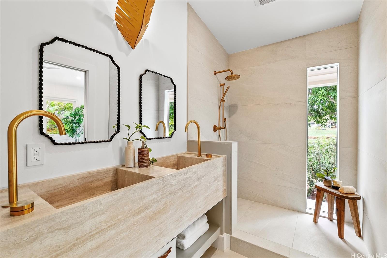 1251  Kainui Drive Koolaupoko, Kailua home - photo 14 of 25