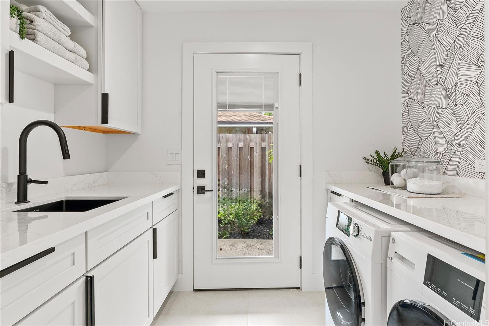 1251  Kainui Drive Koolaupoko, Kailua home - photo 18 of 25