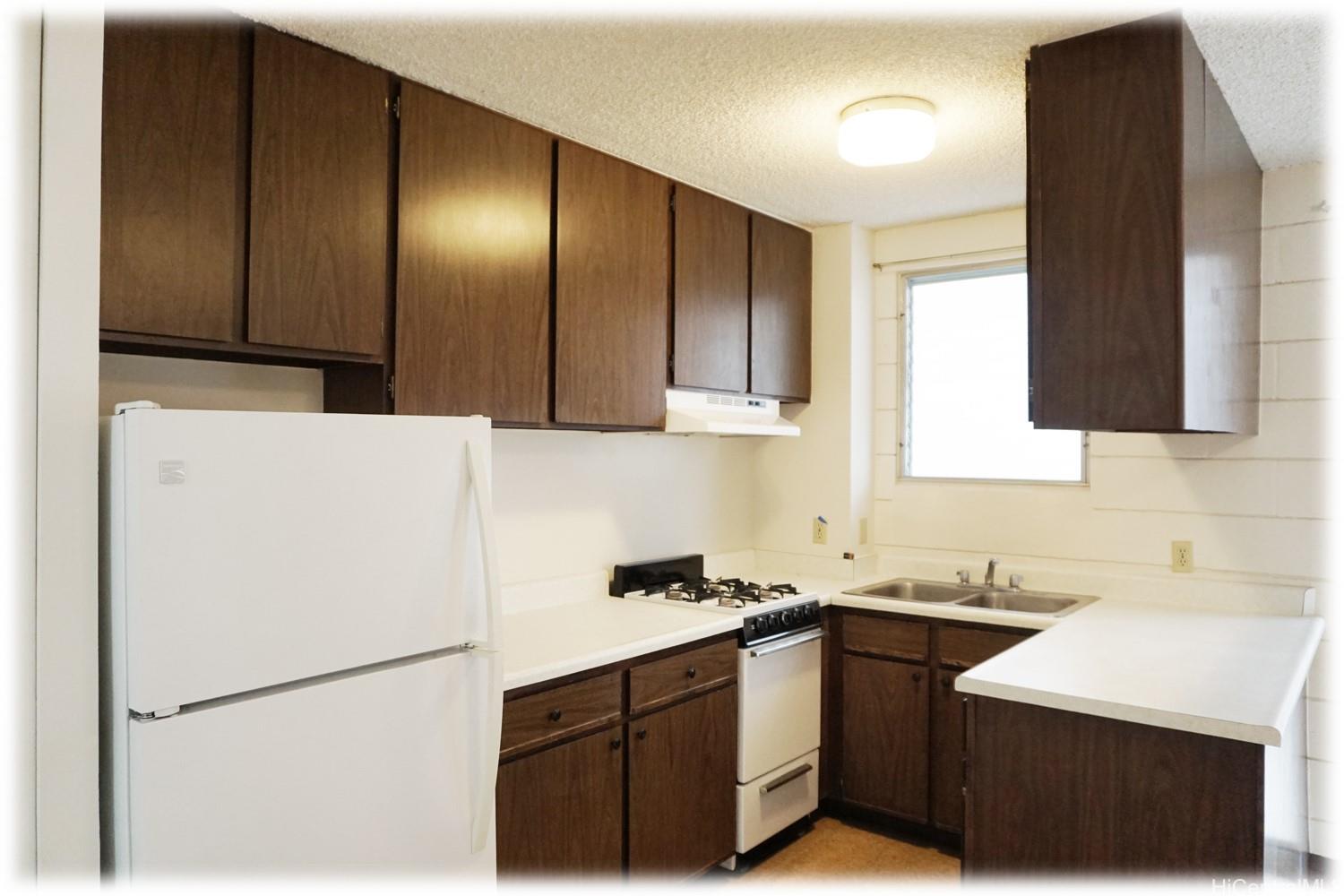 1254 Lunalilo St Honolulu - Rental - photo 2 of 10