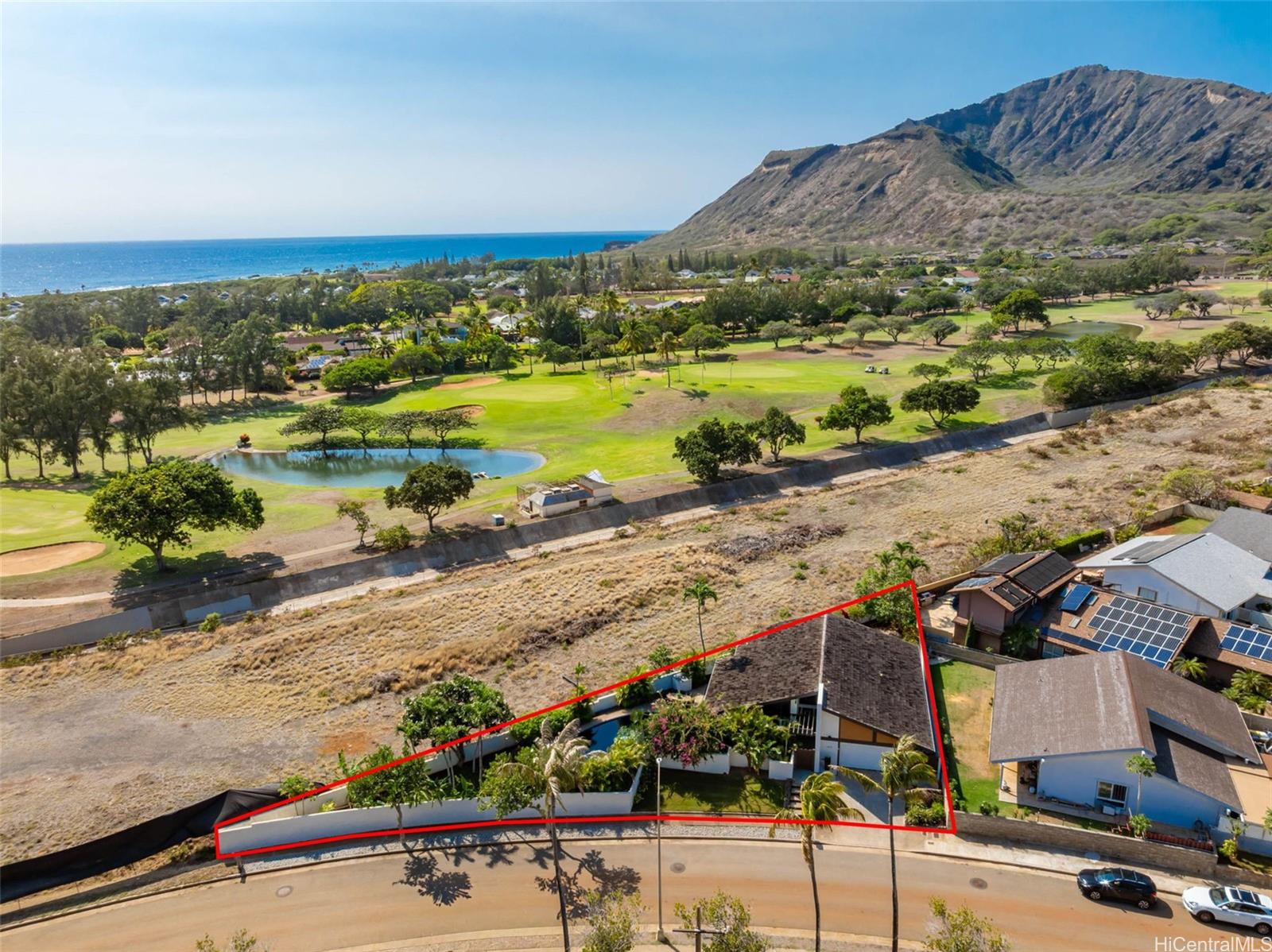 1255  Mokuhano Street Kalama Valley, Hawaii Kai home - photo 4 of 25