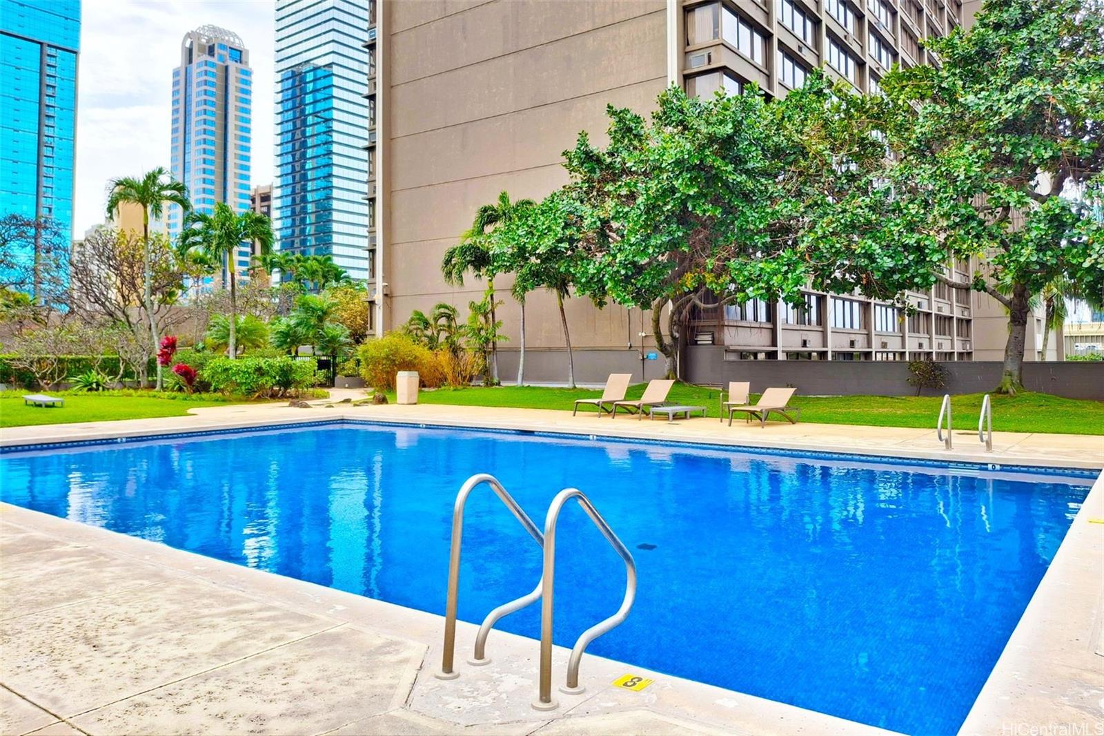 Kukui Plaza condo # 3002, Honolulu, Hawaii - photo 13 of 14